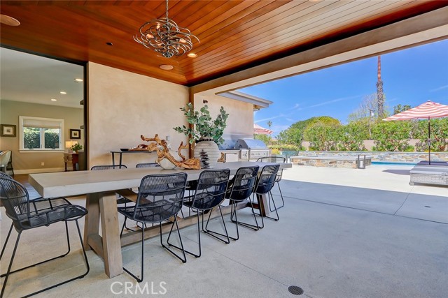 1833 8th Street, Manhattan Beach CA: https://media.crmls.org/medias/e6dd7c35-e335-4a94-8f20-b3511b1e2f61.jpg