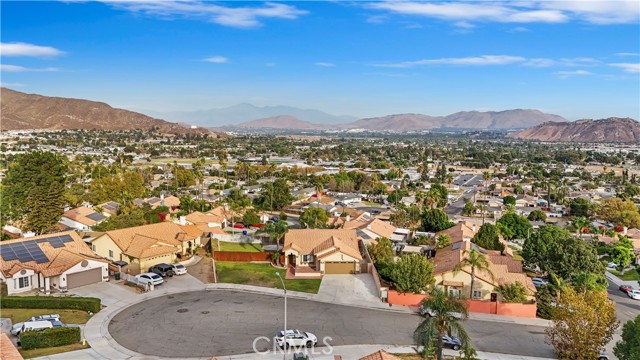 Detail Gallery Image 35 of 39 For 4296 Estrada Dr, Jurupa Valley,  CA 92509 - 3 Beds | 2 Baths