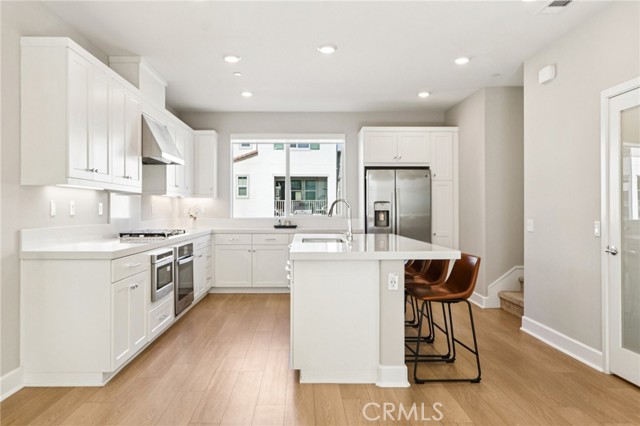 Detail Gallery Image 8 of 59 For 3010 Tallahassee Ln, Simi Valley,  CA 93065 - 3 Beds | 2/2 Baths