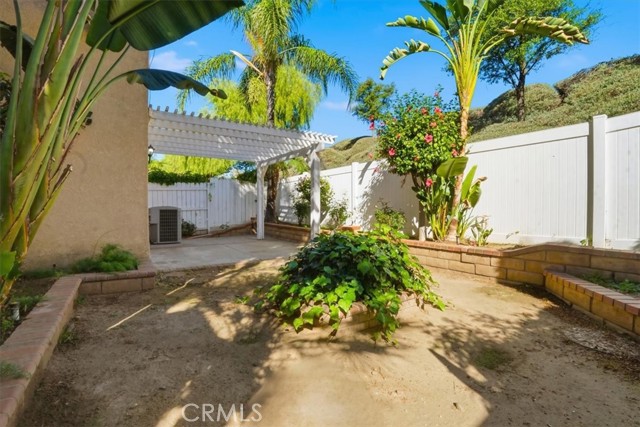 Detail Gallery Image 36 of 46 For 29340 Crest View Ln, Highland,  CA 92346 - 3 Beds | 2/1 Baths