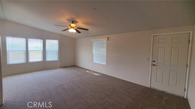 Detail Gallery Image 8 of 21 For 22840 Sterling Ave #202,  Palm Springs,  CA 92262 - 3 Beds | 2 Baths