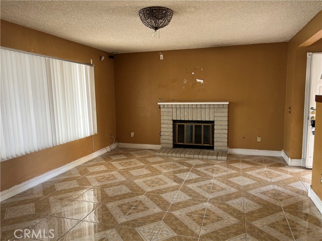 Detail Gallery Image 6 of 21 For 24411 Electra Ct, Moreno Valley,  CA 92551 - 3 Beds | 2/1 Baths
