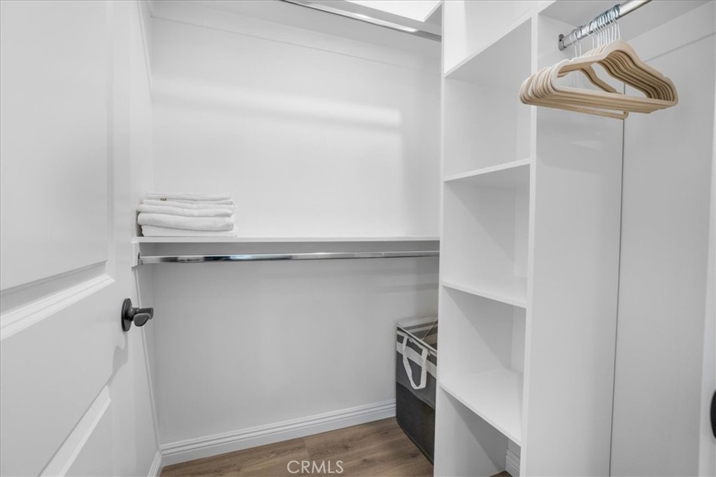 MLS #WS25195317 image #15