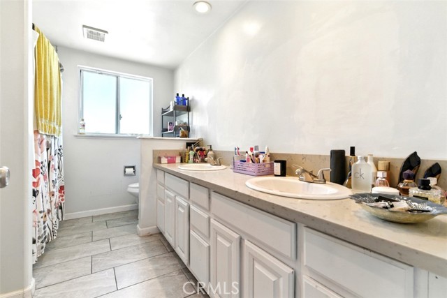 Detail Gallery Image 35 of 56 For 1241 Arbolita Dr, La Habra,  CA 90631 - 6 Beds | 4 Baths
