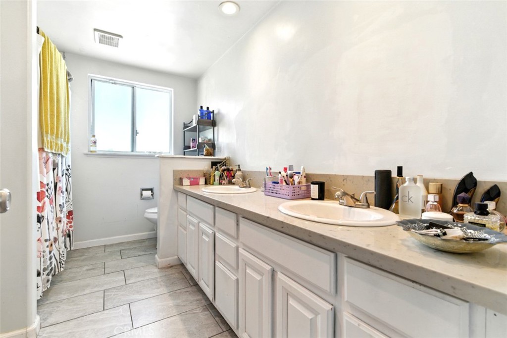 E6e19096 Ab3d 4c1a A223 885a7f276b1c