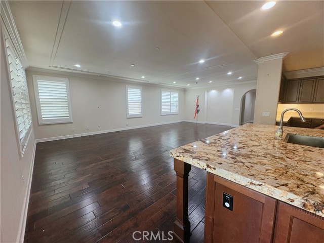 65 Rolling Green, Irvine CA: https://media.crmls.org/medias/e6e1920b-44b9-4df4-98c7-32808141c53d.jpg