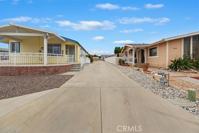 Detail Gallery Image 8 of 71 For 38055 Calle Amigable, Murrieta,  CA 92563 - 3 Beds | 2 Baths