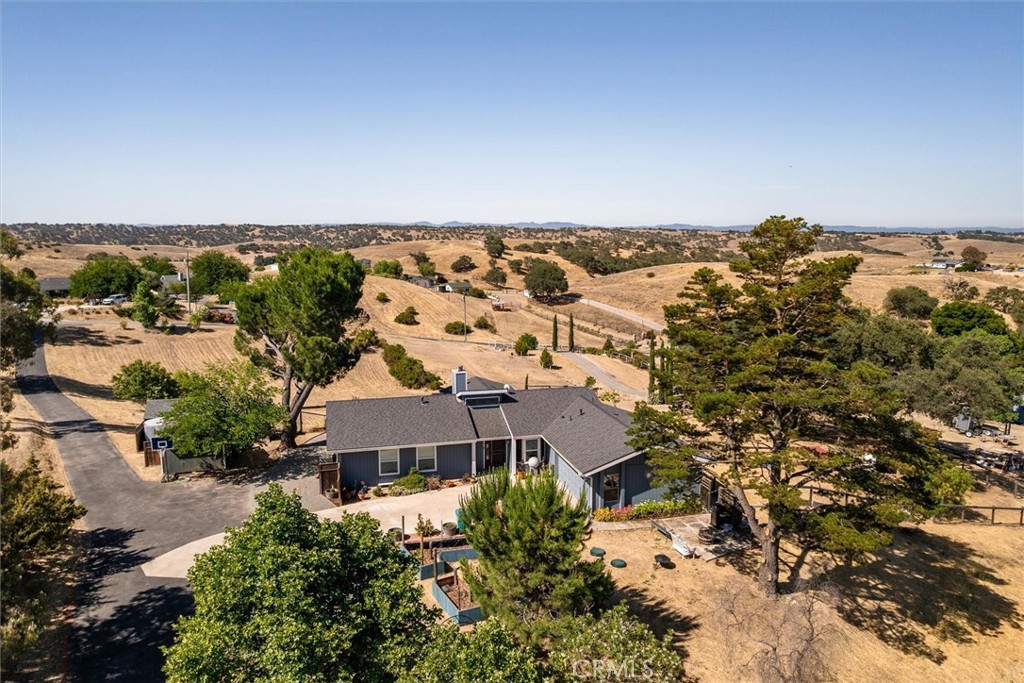 5175 White Tail Place