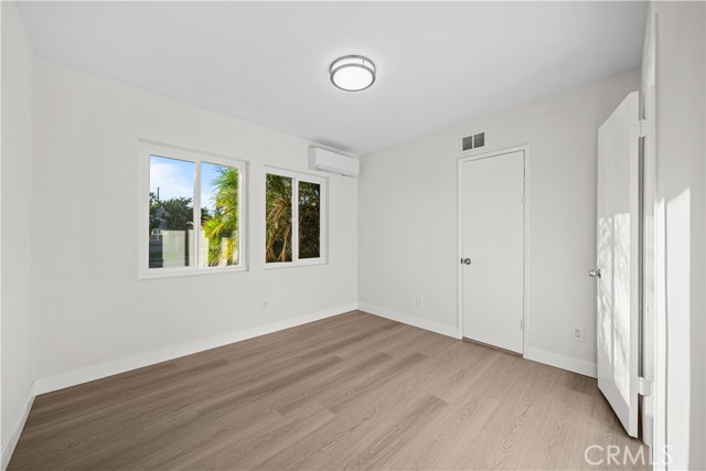 Detail Gallery Image 7 of 22 For 7710 Bluebell Ave, North Hollywood,  CA 91605 - 4 Beds | 2 Baths