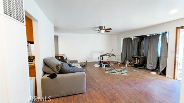 Detail Gallery Image 10 of 41 For 1605 Malabar, Big Bear City,  CA 92314 - 3 Beds | 2 Baths