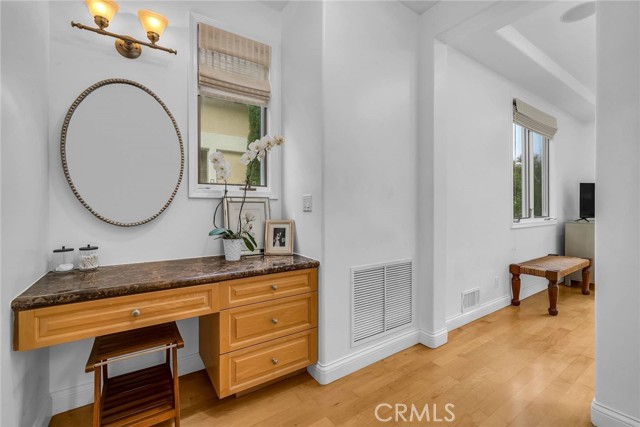 705 Juanita Avenue, Redondo Beach, California 90277, 5 Bedrooms Bedrooms, ,2 BathroomsBathrooms,Residential,Sold,Juanita,SB22157275