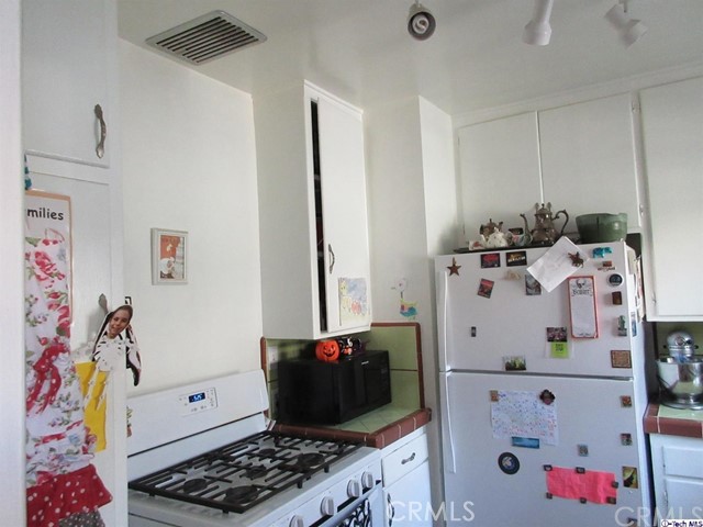  Income Home for Sale in Culver City, California