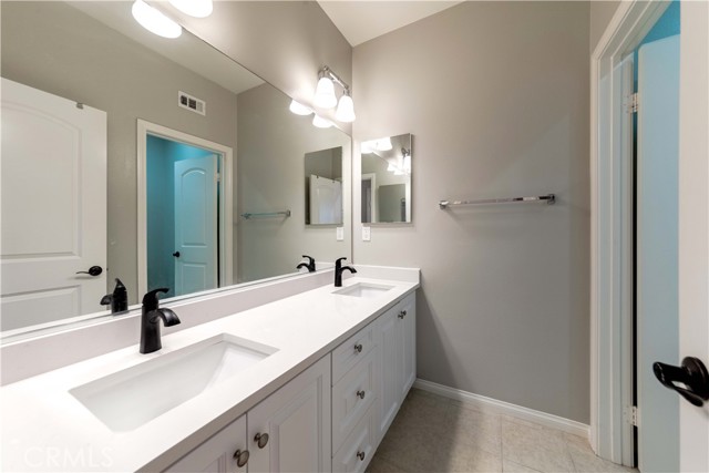 2981 E Walking Beam Place, Brea CA: https://media.crmls.org/medias/e6e2d735-be34-4ee8-9ea3-04039455a3e9.jpg