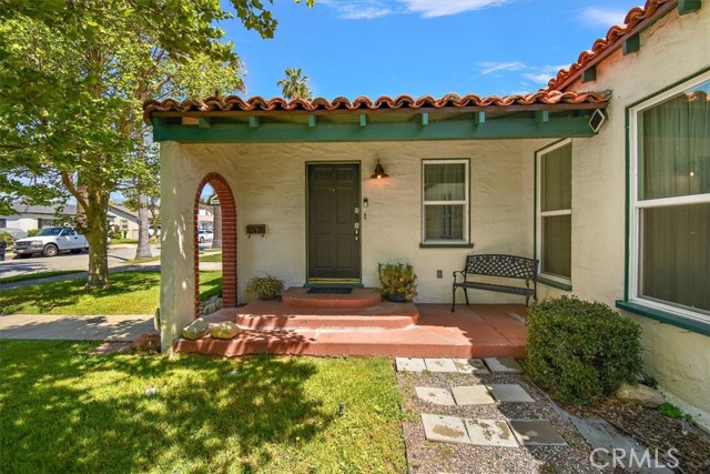 Detail Gallery Image 4 of 24 For 3231 Genevieve St, San Bernardino,  CA 92405 - 3 Beds | 1 Baths