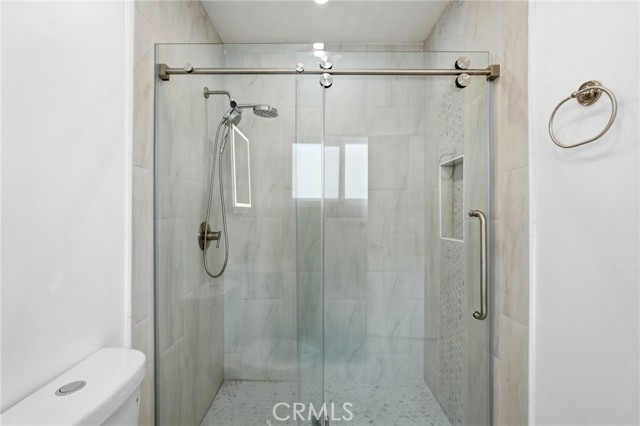 Detail Gallery Image 26 of 32 For 833 E Acacia, Glendale,  CA 91205 - 3 Beds | 2 Baths