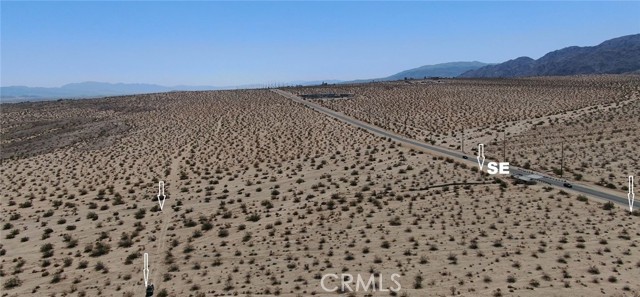 70100 2 Mile Road, 29 Palms CA: https://media.crmls.org/medias/e6e47841-cf87-4c62-b32f-34d72498331f.jpg