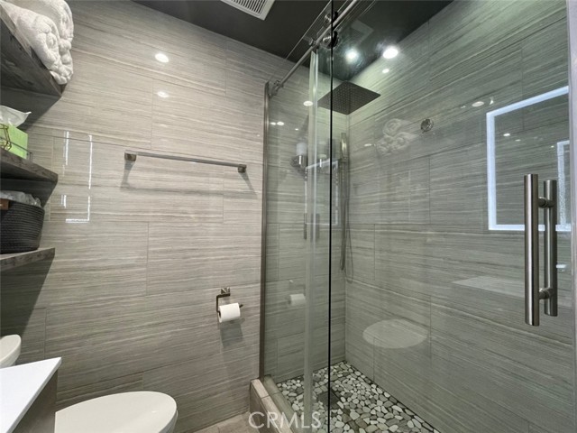 Second Bathroom shower