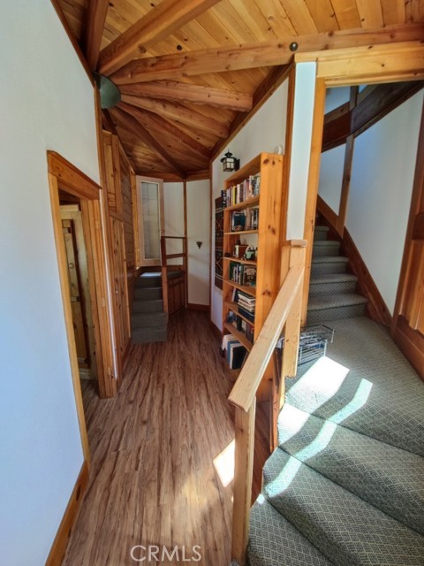13892 Davos Drive, Truckee CA: https://media.crmls.org/medias/e6e4d357-e784-45fc-9da3-4d4a5b97ccfb.jpg