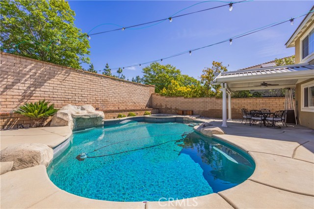 Detail Gallery Image 33 of 43 For 11872 Asti Dr, Rancho Cucamonga,  CA 91701 - 5 Beds | 3 Baths