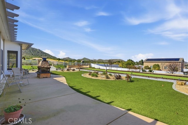 25508 Beth, Menifee CA: https://media.crmls.org/medias/e6e641fb-d398-4f4f-8803-99e143a25068.jpg