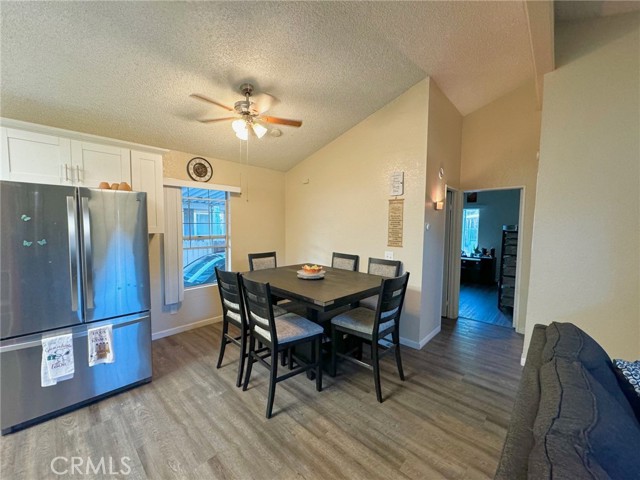 Detail Gallery Image 9 of 32 For 4901 Green River Rd #50,  Corona,  CA 92878 - 3 Beds | 2 Baths