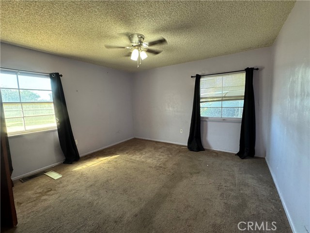 Detail Gallery Image 17 of 32 For 2209 E Colton, Mentone,  CA 92359 - 3 Beds | 2 Baths