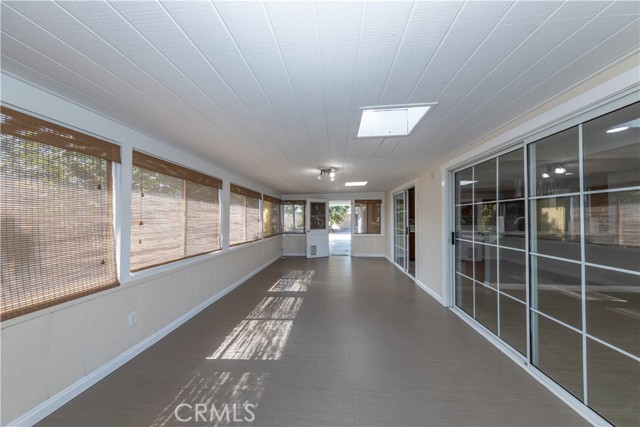 4661 Woodhaven Drive, Yorba Linda CA: https://media.crmls.org/medias/e6e6a5c3-a1f5-4a74-b741-4cdeb2bfc92c.jpg