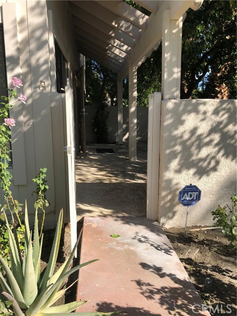 Image 6 for 6065 Montecito DR #6