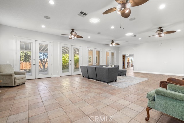 Detail Gallery Image 17 of 48 For 6998 Summit Valley Rd, Hesperia,  CA 92345 - 2 Beds | 2 Baths