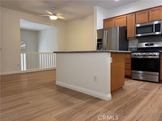 Detail Gallery Image 4 of 43 For 1219 Olson Dr, Fullerton,  CA 92833 - 3 Beds | 2/1 Baths