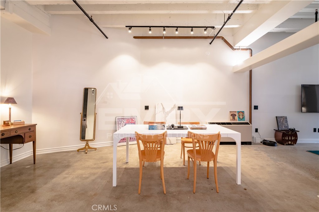 312 5th Street W 1104, Los Angeles, CA 90013