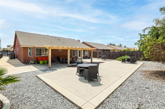 Detail Gallery Image 47 of 74 For 15060 Spring St, Fontana,  CA 92335 - 4 Beds | 2 Baths