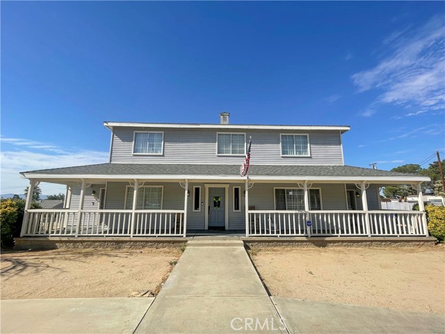 Detail Gallery Image 2 of 21 For 14610 Apple Valley Rd, Apple Valley,  CA 92307 - 4 Beds | 3 Baths