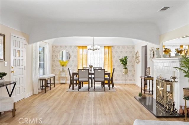 1049 2nd Street, Norco CA: https://media.crmls.org/medias/e6ec74d3-9952-4edb-9527-5fd29609afbb.jpg
