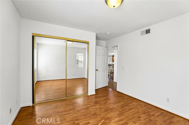 15908 Halldale, B photo 18