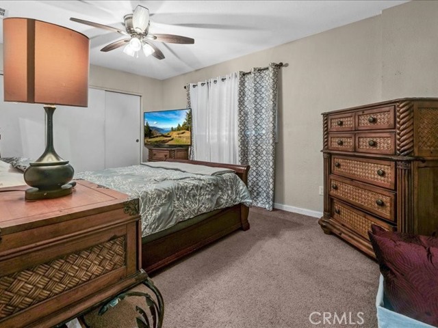 10316 S San Pedro Street, Los Angeles CA: https://media.crmls.org/medias/e6eee80c-feb4-4be1-98c0-b112196a9105.jpg
