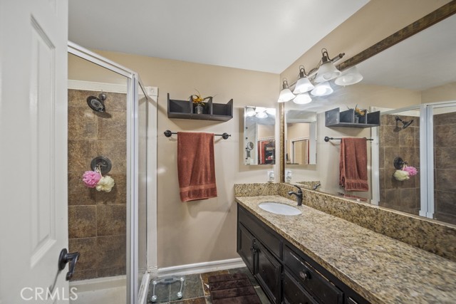 Detail Gallery Image 21 of 35 For 28148 Bakerton Ave, Canyon Country,  CA 91351 - 4 Beds | 2 Baths