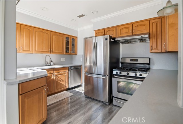 Detail Gallery Image 4 of 14 For 2300 Fulton Ave, Monterey Park,  CA 91755 - 3 Beds | 2 Baths