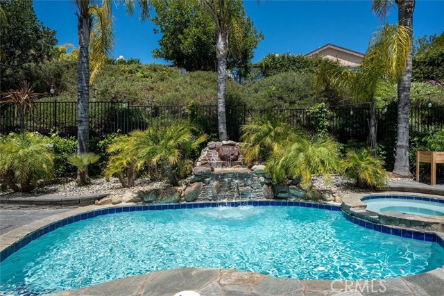 26745 Sandburn Place, Stevenson Ranch CA: https://media.crmls.org/medias/e6f0740d-f6fe-4d51-bbd7-f53fc326f52f.jpg