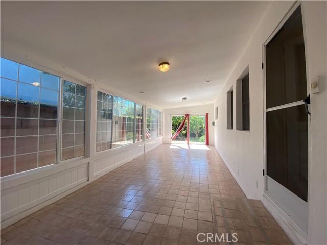21601 Palos Verdes Boulevard, Torrance CA: https://media.crmls.org/medias/e6f1fe2e-799d-430c-afb3-47904af022f7.jpg