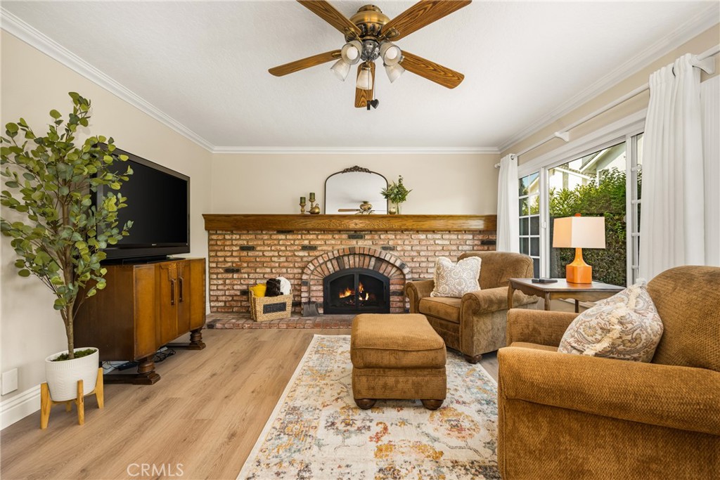 MLS #OC25253550 image #27