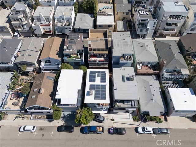 434 Manhattan Avenue, Hermosa Beach CA: https://media.crmls.org/medias/e6f2cced-60ed-4339-8e92-ef9b7d5b8969.jpg