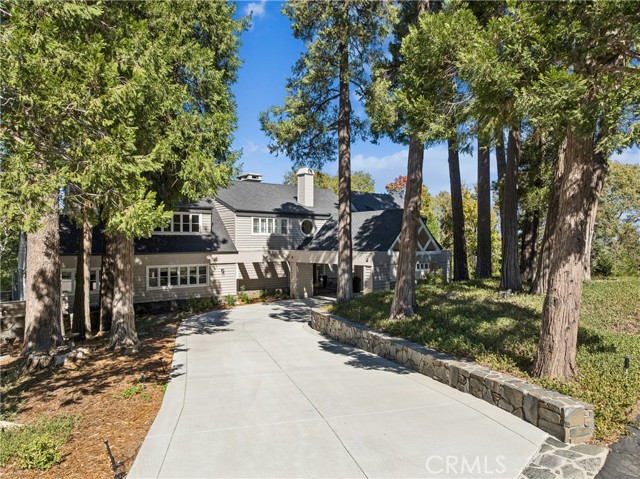 6 Bed Home for Sale in Lake Arrowhead, California