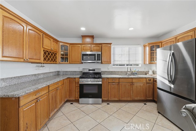 Detail Gallery Image 12 of 55 For 11602 Faculty, Norwalk,  CA 90650 - 4 Beds | 2 Baths