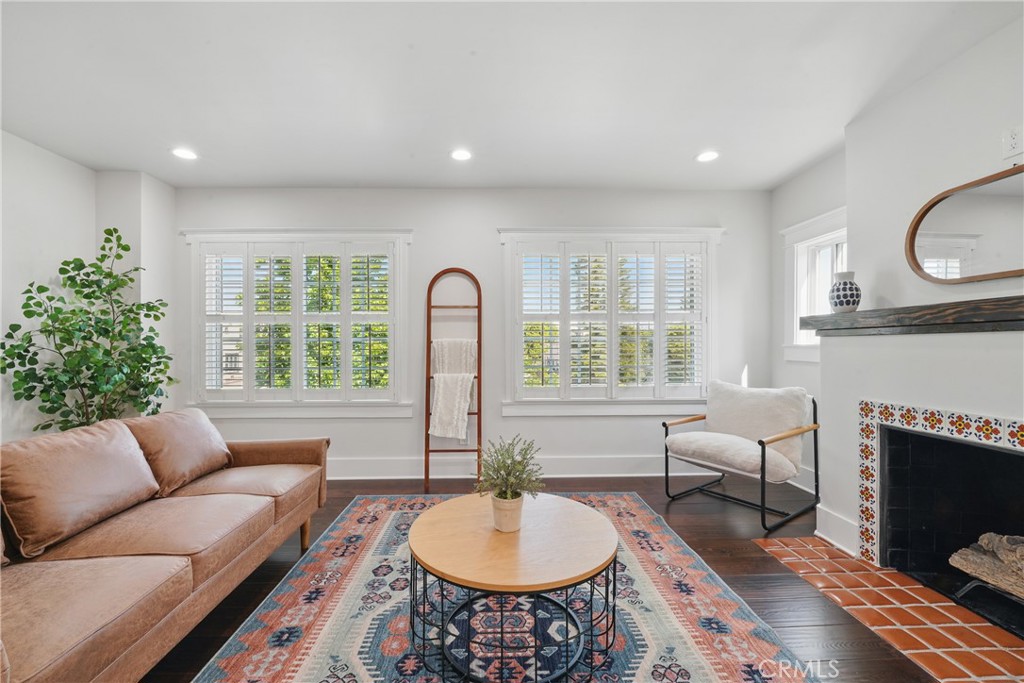 MLS #DW25230658 image #28