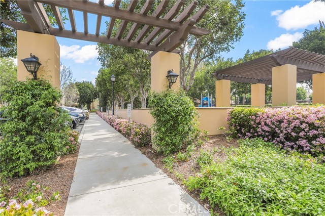18 New Season, Irvine CA: https://media.crmls.org/medias/e6f4001d-6112-4f21-996e-cefb445c69f8.jpg