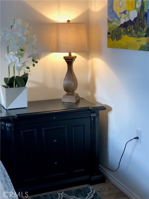2324 Via Puerta, Laguna Woods CA: https://media.crmls.org/medias/e6f5cc83-ebbe-4cd5-a4f3-71645db40a67.jpg