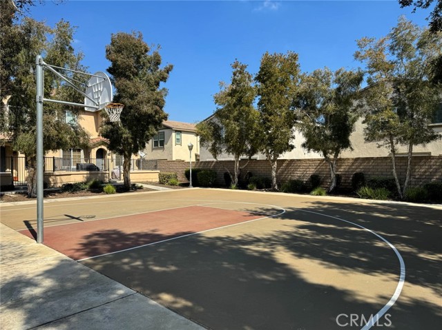 Detail Gallery Image 19 of 22 For 1135 N Solano Privado #C,  Ontario,  CA 91764 - 3 Beds | 2/1 Baths