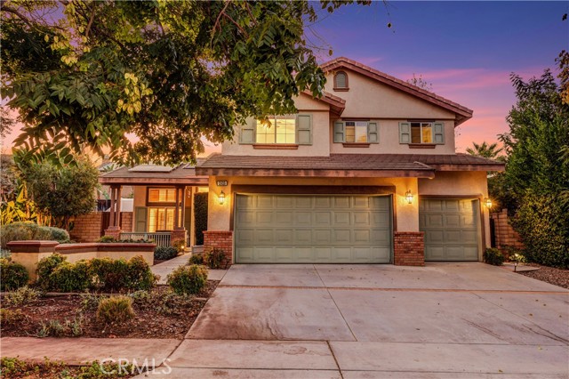 Detail Gallery Image 2 of 70 For 2820 Coral St, Corona,  CA 92882 - 5 Beds | 3 Baths