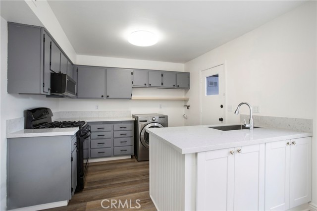 Detail Gallery Image 5 of 30 For 16511 Caballero, Huntington Beach,  CA 92649 - 3 Beds | 1/1 Baths